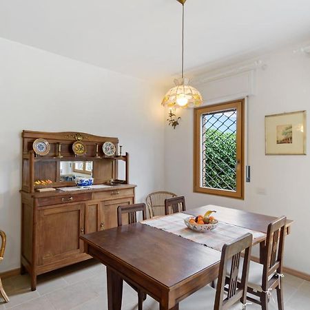 Como Lake Cosy Flat With Garden And Parking Apartman Cernobbio Kültér fotó