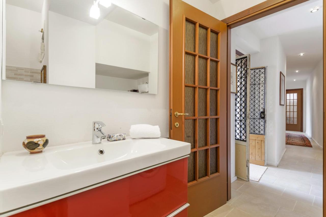 Como Lake Cosy Flat With Garden And Parking Apartman Cernobbio Kültér fotó
